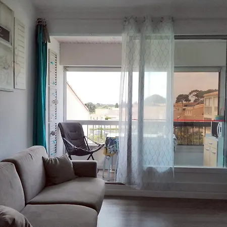 Bel 4 Personnes Dans Privee Avec Parking Apartament